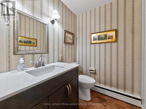 1105 County Road 2, Augusta, ON 