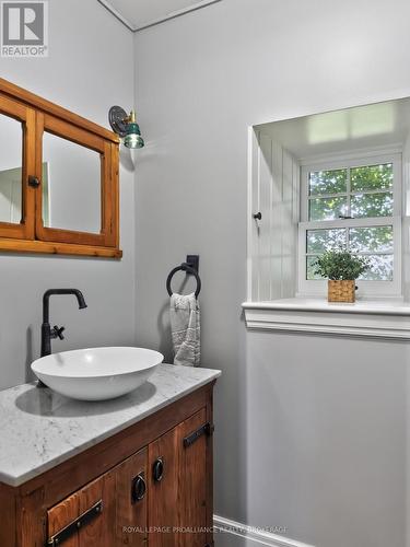 1105 County Road 2, Augusta, ON 