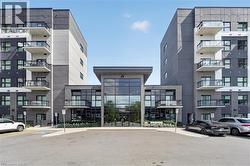 102 GROVEWOOD Common Unit# 636  Oakville, ON L6H 0X2