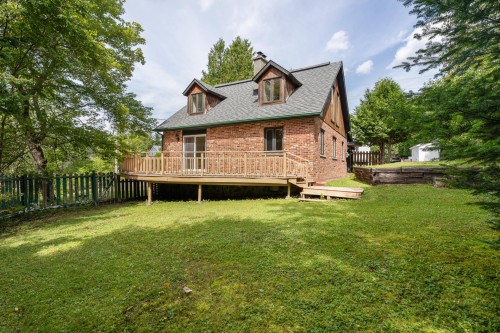 Back of Structure - 2506 Rue Du Centre, Val-David, QC 