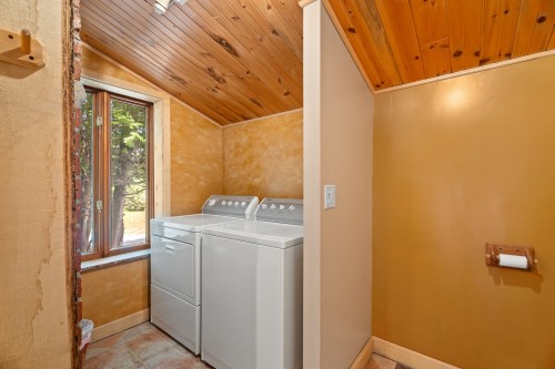 Bathroom - 2506 Rue Du Centre, Val-David, QC 