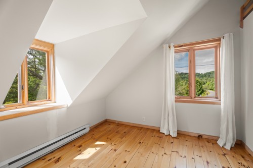 Bedroom - 2506 Rue Du Centre, Val-David, QC 