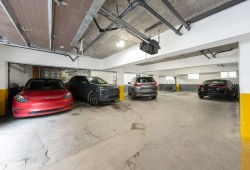 Garage - 