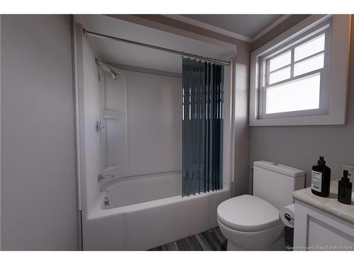 15 Perry Rd, Salisbury, NB 