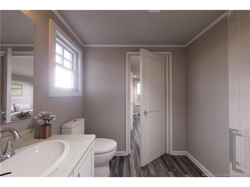 15 Perry Rd, Salisbury, NB 