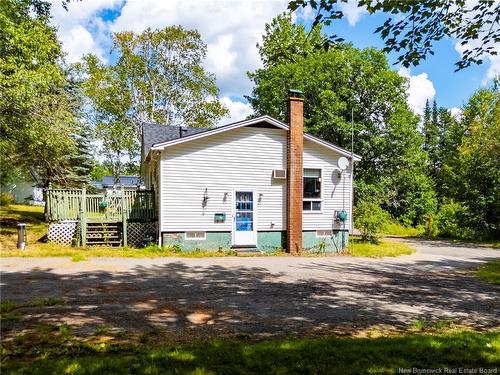 82 Chestnut Dr, Minto, NB 