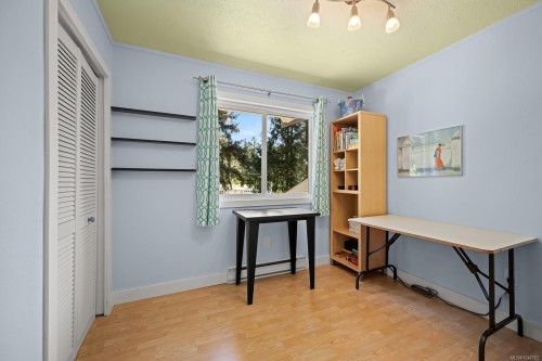 1023 Sylvan Rd, Comox, BC 