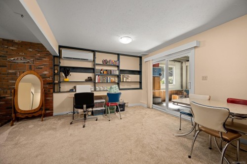 1023 Sylvan Rd, Comox, BC 