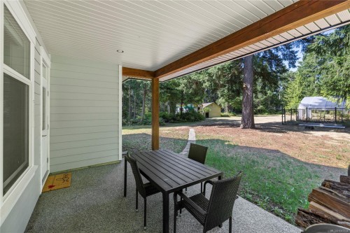 480 Oakdowne Rd, Qualicum Beach, BC 