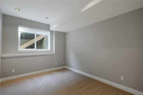 830 Pinecrest Rd, Campbell River, BC 