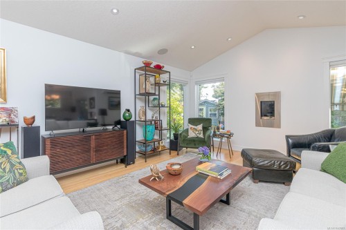 5967 Tower Pl, Duncan, BC 