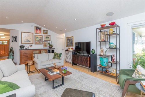 5967 Tower Pl, Duncan, BC 