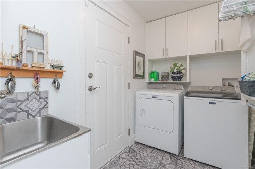 5967 Tower Pl, Duncan, BC 