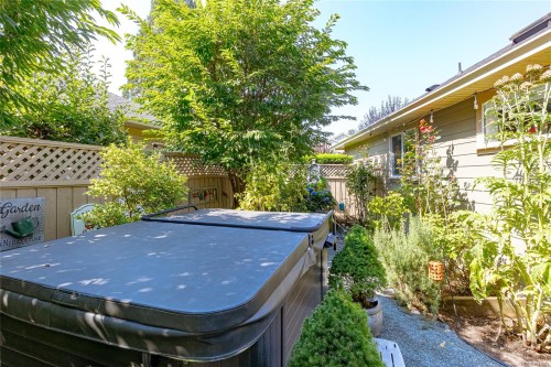 5967 Tower Pl, Duncan, BC 