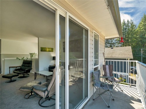 825 Pinecrest Rd, Campbell River, BC 