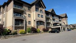 204 300 Vista Lane Thunder Bay, ON P7B 0C3