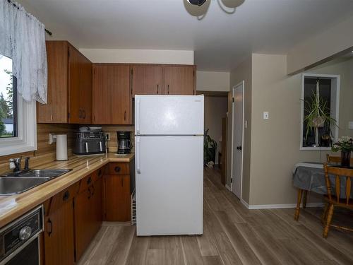 422 Simon Fraser Drive, Thunder Bay, ON 