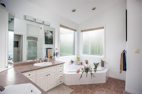 38 Baytree Crt, Winnipeg, MB 