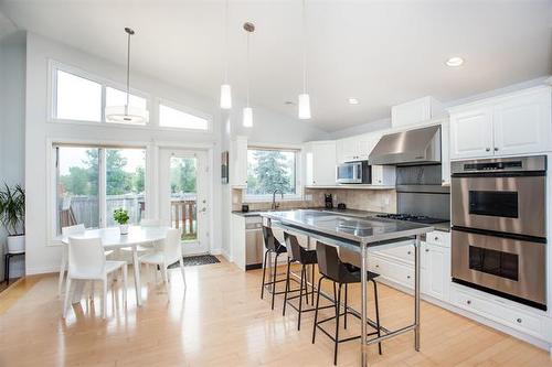 38 Baytree Crt, Winnipeg, MB 