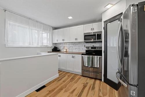 218 Harold Ave, Winnipeg, MB 