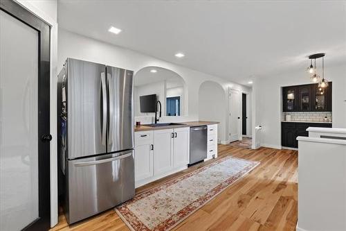 218 Harold Ave, Winnipeg, MB 