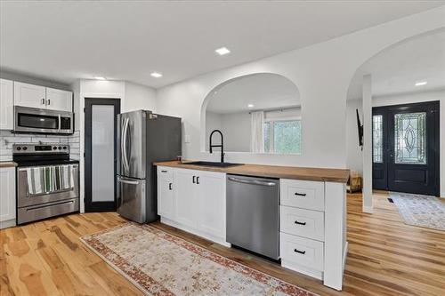 218 Harold Ave, Winnipeg, MB 
