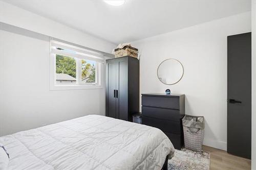 50 Evenwood Cr, Winnipeg, MB 
