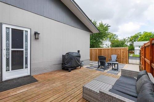 50 Evenwood Cr, Winnipeg, MB 