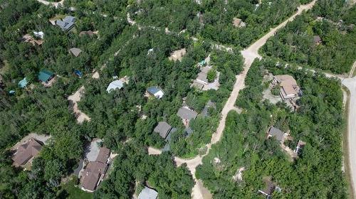 28 Kenmare Bay, Alexander Rm, MB 