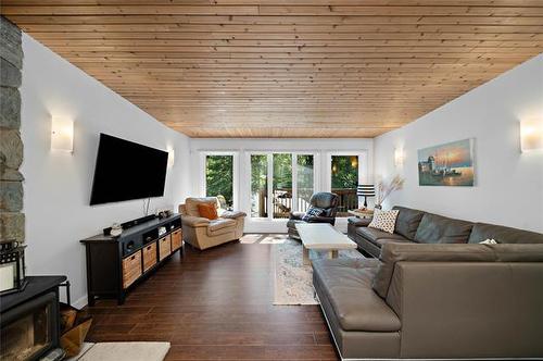 28 Kenmare Bay, Alexander Rm, MB 