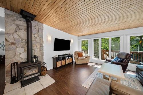 28 Kenmare Bay, Alexander Rm, MB 