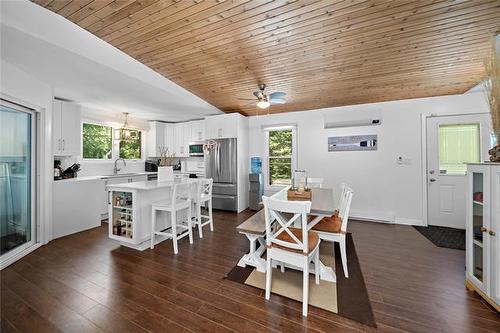 28 Kenmare Bay, Alexander Rm, MB 