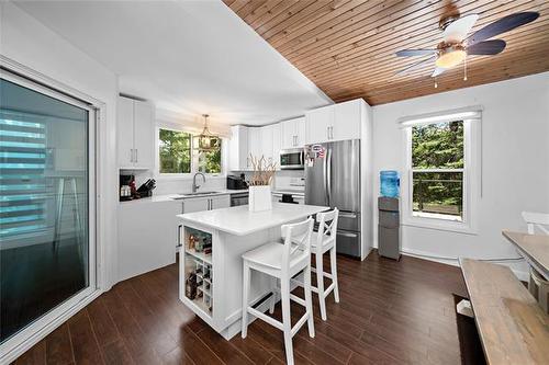 28 Kenmare Bay, Alexander Rm, MB 
