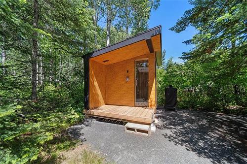 28 Kenmare Bay, Alexander Rm, MB 