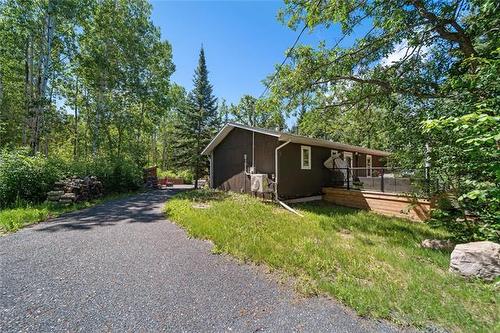 28 Kenmare Bay, Alexander Rm, MB 