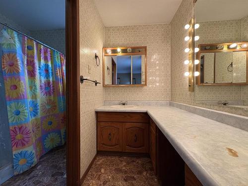 859 Burriss Road E, Devlin, ON 