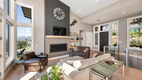 2498 Winifred Road, Naramata, BC 
