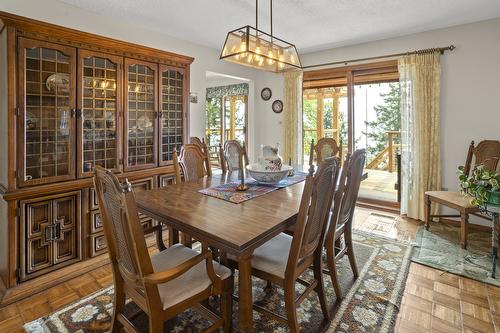 9813 3A Highway, Twin Bays, BC 