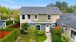#18-1515 Keating Cross Rd Central Saanich, BC V8M 1W9