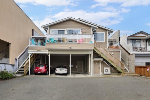 #4-668 Beach Rd, Qualicum Beach, BC 