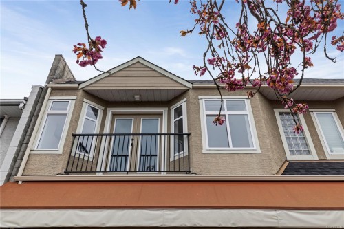 #4-668 Beach Rd, Qualicum Beach, BC 