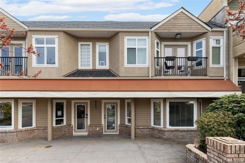 #4-668 Beach Rd, Qualicum Beach, BC 
