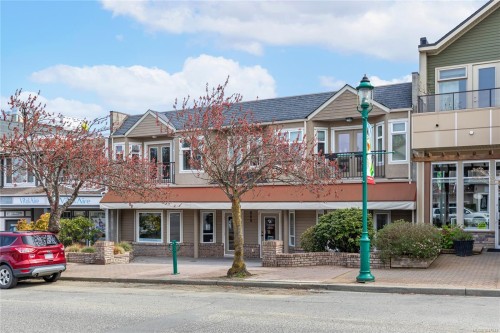 #4-668 Beach Rd, Qualicum Beach, BC 
