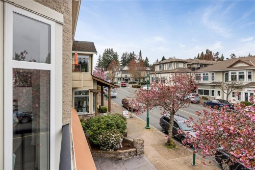 #4-668 Beach Rd, Qualicum Beach, BC 
