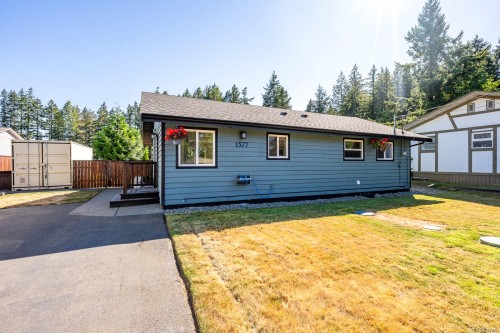 1577 Baillie Rd, Comox, BC 