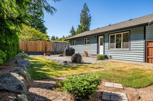 1577 Baillie Rd, Comox, BC 
