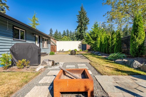 1577 Baillie Rd, Comox, BC 