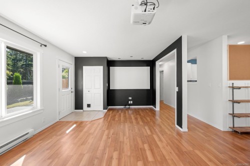 1577 Baillie Rd, Comox, BC 