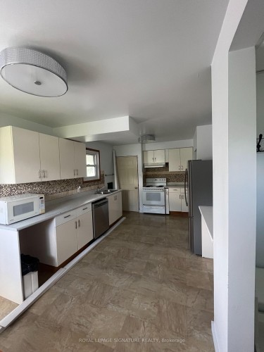 Main-154 Weber Street N, Waterloo, ON N2J 3H1 2