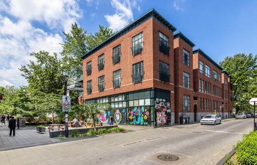 3-3608 Av. de l'Hôtel-de-Ville  Montréal (Le Plateau-Mont-Royal), QC H2X 3B6